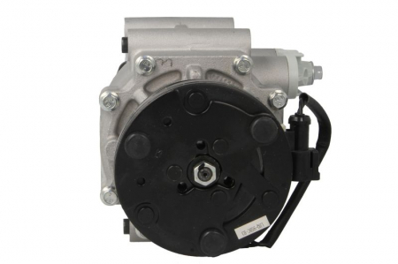 Compresor climatizare potrivit FORD FIESTA V, FOCUS I, FOCUS I/KOMBI, FUSION, KA, STREET KA, TOURNEO CONNECT, TRANSIT CONNECT; MAZDA 2 1.2-2.0 08.98-12.13 [1]