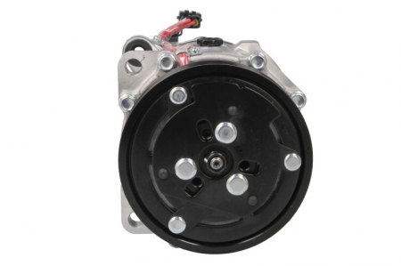Compresor climatizare potrivit FORD GALAXY I, GALAXY MK I; SEAT ALHAMBRA, CORDOBA, CORDOBA VARIO, IBIZA II, INCA, TOLEDO I; VW CADDY II, CADDY II/MINIVAN, GOLF III, GOLF IV 1.0-2.9 1988-2010 [1]