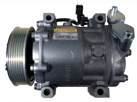 Piese Auto - Compresor climatizare potrivit VOLVO C30, S40 II, S60 II, S80 II, V50, V60 I, V70 III 1.6D/2.0D 10.07-12.15