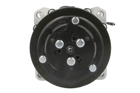 Compresor climatizare (R134a) potrivit CASE IH 436, 446, 525; DEUTZ FAHR 1130 TTV, 1145 TTV, 1160 TTV, 410 TTV, 420 TTV, 430 TTV, 610 TTV, 620 TTV, 630 TTV, 29.6, 29.6 LP, 35.7, 40.8, 40.9 [1]