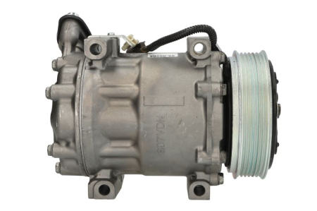 Compresor climatizare (reconditionat) potrivit VOLVO C30, S40 II, S60 II, S80 II, V50, V60 I, V70 III; FORD C-MAX, FOCUS C-MAX, FOCUS II; MAZDA 3 1.6D 2003-2015 [2]