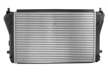 Compresor intercooler potrivit AUDI A3, TT; SEAT ALTEA, ALTEA XL, LEON; SKODA OCTAVIA II, SUPERB II, YETI; VW BEETLE, CADDY ALLTRACK, CADDY ALLTRACK/MINIVAN, CADDY III, CADDY III/MINIVAN 1.4-2.0D 05.0 [1]