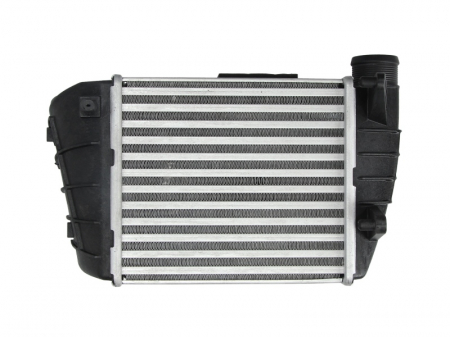 Compresor intercooler potrivit AUDI A4 B7 3.0D 2004-2008 [1]
