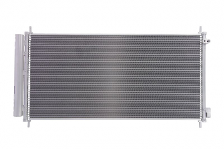 Piese Auto - Condensator climatizare (cu uscator, element aditional) potrivit TOYOTA AURIS 1.6D 04.15-12.18