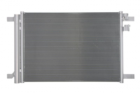 Condensatoare - Condensator climatizare (cu uscator) potrivit AUDI A1, A1 ALLSTREET, A1 CITY CARVER, A3, Q2, Q3, TT; CUPRA ATECA, FORMENTOR, LEON, LEON SPORTSTOURER; SEAT ARONA, ATECA, IBIZA V, LEON, LEON SC 1.0-2.5