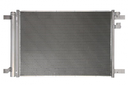 Piese Auto - Condensator climatizare (cu uscator) potrivit AUDI A3, Q2, TT; CUPRA LEON SPORTSTOURER; DODGE RAM 1500; SEAT ARONA, LEON, LEON SC, LEON ST, TARRACO; SKODA KAMIQ, OCTAVIA III, OCTAVIA IV, SUPERB III 1.