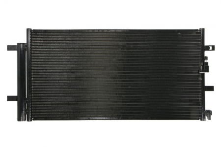 Condensatoare - Condensator climatizare potrivit AUDI A4 ALLROAD B8, A4 B8, A5, A7, Q5 1.8-3.0D 2007-2018 - (cu uscator)