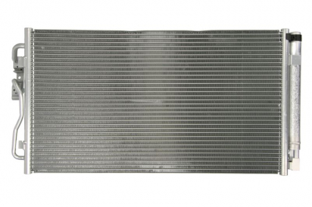 Condensator climatizare (cu uscator) potrivit BMW 1 (F20), 1 (F21), 2 (F22, F87), 2 (F23), 3 (F30, F80), 3 (F31), 3 GRAN TURISMO (F34), 4 (F32, F82), 4 (F33, F83), 4 GRAN COUPE (F36) 0.65H-Electric 07 [1]
