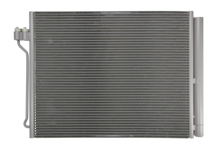 Condensator climatizare potrivit BMW 5 (F10), 5 (F11), 5 GRAN TURISMO (F07), 6 (F12), 6 (F13), 6 GRAN COUPE (F06), 7 (F01, F02, F03, F04); ROLLS-ROYCE DAWN, GHOST I, WRAITH 2.5-6.6 dupa 2009 - (cu usc [1]
