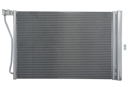 Condensator climatizare (cu uscator) potrivit BMW 5 (F10), 6 (F12), 6 (F13), 6 GRAN COUPE (F06) 4.4 09.11-10.18 [0]