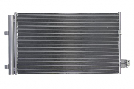 Condensatoare - Condensator climatizare potrivit BMW 5 (G30, F90), 5 (G31), 6 GRAN TURISMO (G32), 7 (G11, G12), 8 (G14, F91), 8 (G15, F92), 8 GRAN COUPE (G16, F93) 2.0-3.0H dupa 2015 - (cu uscator)