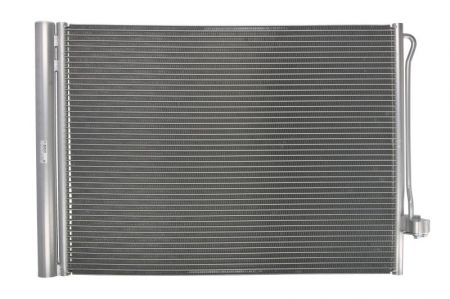 Condensatoare - Condensator climatizare potrivit BMW X5 (E70), X5 (F15, F85), X6 (E71, E72), X6 (F16, F86) 2.0-4.8 2006-2019 - (cu uscator)