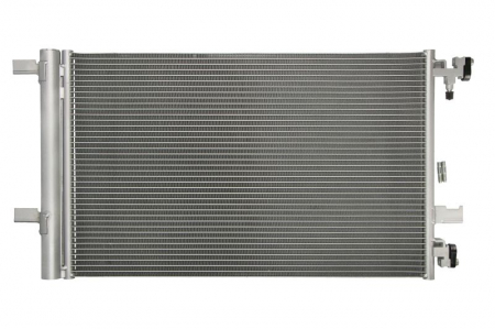 Condensatoare - Condensator climatizare potrivit CHEVROLET CRUZE, ORLANDO; OPEL ASTRA J, ASTRA J GTC, CASCADA, INSIGNIA A, INSIGNIA A COUNTRY, ZAFIRA C 1.4-2.8 dupa 2008 - (cu uscator)