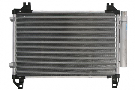 Piese Auto - Condensator climatizare (cu uscator) potrivit DAIHATSU CHARADE VIII; SUBARU TREZIA; TOYOTA URBAN CRUISER, VERSO S, YARIS, YARIS / VIOS, YARIS/HATCHBACK 1.0-1.8 08.05-