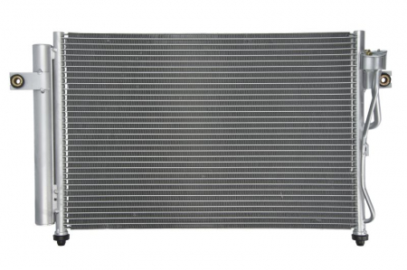 Condensatoare - Condensator climatizare potrivit HYUNDAI GETZ 1.1-1.6 2002-2010 (cu uscator)