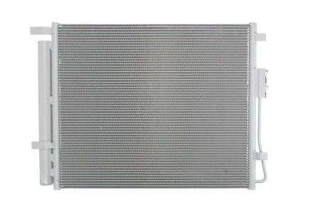 Condensator climatizare potrivit HYUNDAI GRAND SANTA FÉ, SANTA FÉ III, SANTA FÉ III/SUV 2.0D/2.2D dupa 2012 (cu uscator) [1]