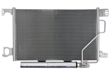 Condensator climatizare (cu uscator) potrivit MERCEDES C (CL203), C T-MODEL (S203), C (W203), CLC (CL203), CLK (A209), CLK (C209) 1.6-6.3 03.01-06.11 [1]