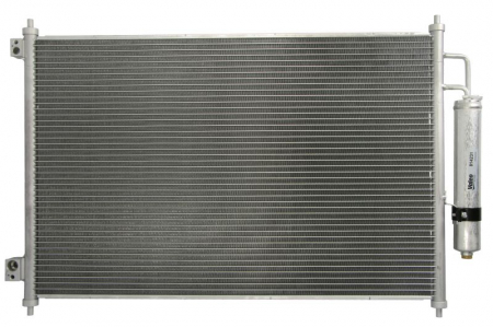 Condensator climatizare (cu uscator) potrivit NISSAN X-TRAIL, X-TRAIL II 2.0/2.0D/2.5 03.07-02.14 [0]