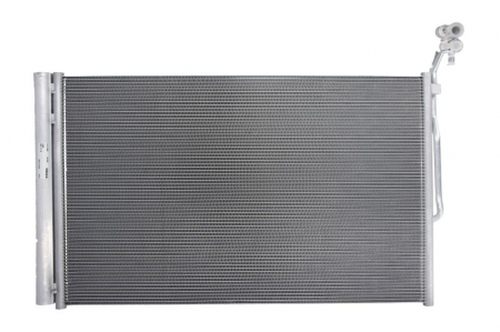 Condensatoare - Condensator climatizare potrivit PORSCHE CAYENNE; VW TOUAREG 2.0-4.8 dupa 2010 (cu uscator)
