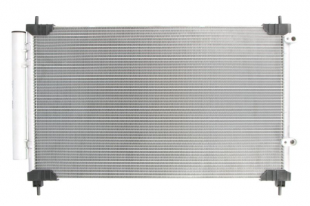 Condensatoare - Condensator climatizare potrivit TOYOTA AURIS 1.2/1.3/1.6 2012-2018 (cu uscator)