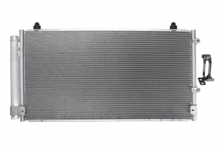 Condensator climatizare (cu uscator) potrivit TOYOTA AVENSIS VERSO 2.0/2.0D 08.01-11.09 [0]