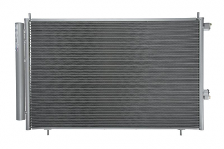 Condensator climatizare (cu uscator) potrivit TOYOTA RAV 4 IV 2.0-2.5H 12.12-09.19 [0]