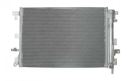 Condensatoare - Condensator climatizare potrivit VOLVO XC90 I 2.4D-4.4 2002-2014 (cu uscator)