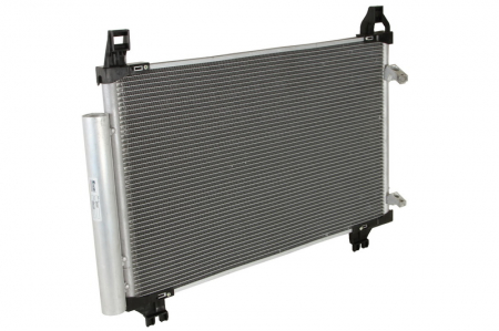 Condensator climatizare potrivit (cu uscător) Toyota Yaris (_P9_) 1.0 VVT-i / 1.3 VVT-i-'05 [1]