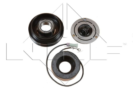 Cupla magnetica compresor climatizare (GENUINE DENSO 7SBU16C 12V 4 120mm) potrivit AUDI A4 B5, A4 B6, A6 C4, A6 C5, A8 D2; SKODA SUPERB I; VW PASSAT B5, PASSAT B5.5 1.6-4.2 1994-2008 [1]