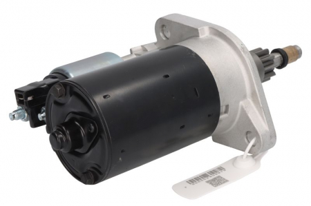 Electromotor (12V, 1,1kW) potrivit AUDI A3; FORD GALAXY I; SEAT ALHAMBRA, CORDOBA, IBIZA II, TOLEDO I; SKODA OCTAVIA I; VW CORRADO, GOLF III, GOLF IV, NEW BEETLE, PASSAT B3/B4, SHARAN 1.6/1.8/2.0 02.8 [1]