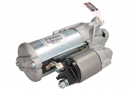 Electromotor (12V, 1,8kW) potrivit BMW 1 (F20), 1 (F21), 2 (F22, F87), 2 (F23), 3 (F30, F80), 3 (F31), 3 GRAN TURISMO (F34), 4 (F32, F82), 4 (F33, F83), 4 GRAN COUPE (F36), 5 (G30, F90) 1.5D/2.0D 07.1 [1]