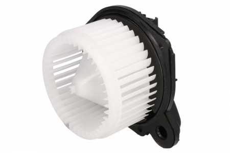 Ventilator habitaclu - Electromotor ventilator habitaclu (12V) potrivit JOHN DEERE 7180, 7250, 7280, 7350, 7380, 7450, 7480, 7550, 7580, 7750, 7780, 7850, 7950, 7980, 9540, 9560, 9560 STS, 9570 STS, 9580, 9660 STS, 9660 WTS