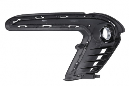Element bara fata stanga (cu orificii lampa, plastic, negru/crom) potrivit HYUNDAI ELANTRA VI 2017-2019 [1]