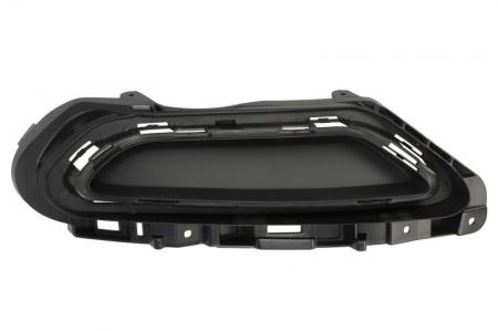 Element bara spate stanga (plastic, negru/crom) potrivit VW PASSAT B8 2014-2019 [0]