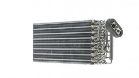 Evaporator aer conditionat potrivit FENDT 400, 500, 700, 900 BF4M2013-TCD6.1L064V [1]