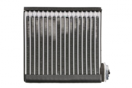 Evaporizator - Evaporator aer conditionat potrivit KUBOTA M 108 S, M 4900, M 5700 SDC, M 5700 SDN, M 6800 HDC, M 8200, M 95 S