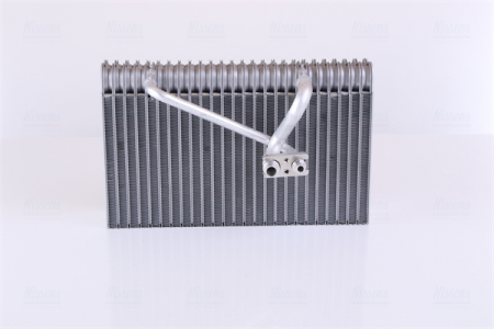 Piese Auto - Evaporator aer conditionat potrivit Opel Vectra B (95 -) 2.5 24V şi Benz. Aut. A / C + A / A