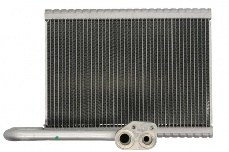 Piese Auto - Evaporator aer conditionat potrivit RVI T; VOLVO FH II 10.8D/12.8D 01.12-