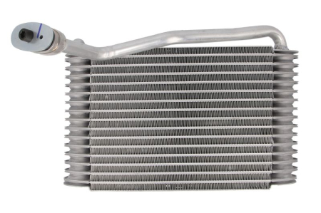 Evaporizator - Evaporator sistem climatizare potrivit AUDI A4 B5 1.6-2.8 1994-2001