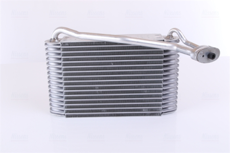 Evaporator sistem climatizare potrivit AUDI A4 B5; SKODA SUPERB I; VW PASSAT B5, PASSAT B5.5 1.6-4.0 1994-2008 [1]