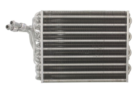 Evaporizator - Evaporator sistem climatizare potrivit SEAT TOLEDO I; VW CORRADO, GOLF I, GOLF II, JETTA I, JETTA II, PASSAT B2, PASSAT B3/B4, SANTANA 1.0-2.9 1978-1999