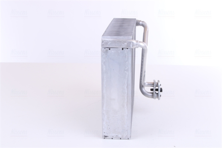 Evaporator sistem climatizare potrivit VOLVO S60 I, S70, S80 I, V70 I, V70 II, XC70 I, XC90 I 2.0-4.4 1996-2014 [2]