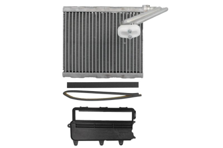 Evaporizator - Evaporator sistem climatizare potrivit VOLVO S60 II, S80 II, V60 I, V60 II, V70 III, XC60 I, XC70 II; LAND ROVER DISCOVERY SPORT, FREELANDER 2, RANGE ROVER EVOQUE 1.5-4.4 dupa 2006