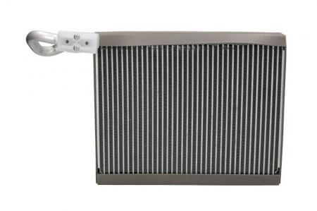 Evaporizator - Evaporizator aer conditionat potrivit BMW X5 (E70), X5 (F15, F85), X6 (E71, E72), X6 (F16, F86) 2.0-4.8 2006-2019