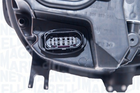 Far Dreapta (bi-xenon, LED/PWY24W, automat) potrivit AUDI A4 ALLROAD B8, A4 ALLROAD B9, A4 B8, A4 B9 [3]