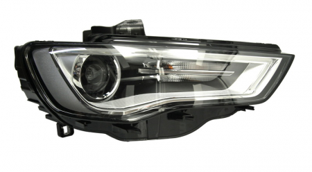 Far dreapta (D3S/LED, electric, bixenon, fundal cromat, fundal transparent) AUDI A3 dupa 2012 Iluminat auto - Far dreapta (D3S/LED, electric, bixenon, fundal cromat, fundal transparent) AUDI A3 dupa 2012