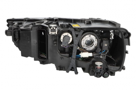 Far Dreapta potrivit AUDI Q7 4M 2015-2019 (D5S/H7/LED/PSY24W, cu motor) [1]
