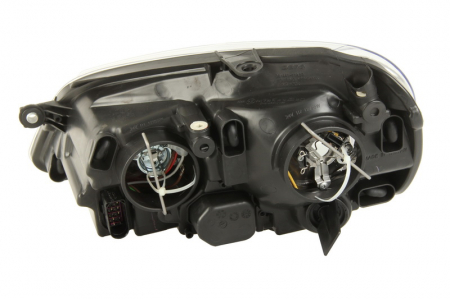 Far Dreapta potrivit VW POLO, POLO IV 2005-2009 (H1/H7/H7/H7, electric, cu motor) [1]