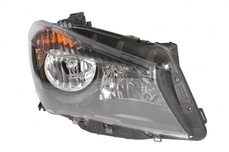 Iluminat auto - Far dreapta H15/H7, electric, fara motoras MERCEDES CLA C117 intre 2013-2016