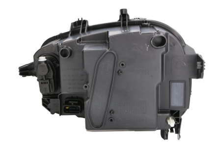 Far dreapta (LED) potrivit CITROEN C3 III 09.20- [1]